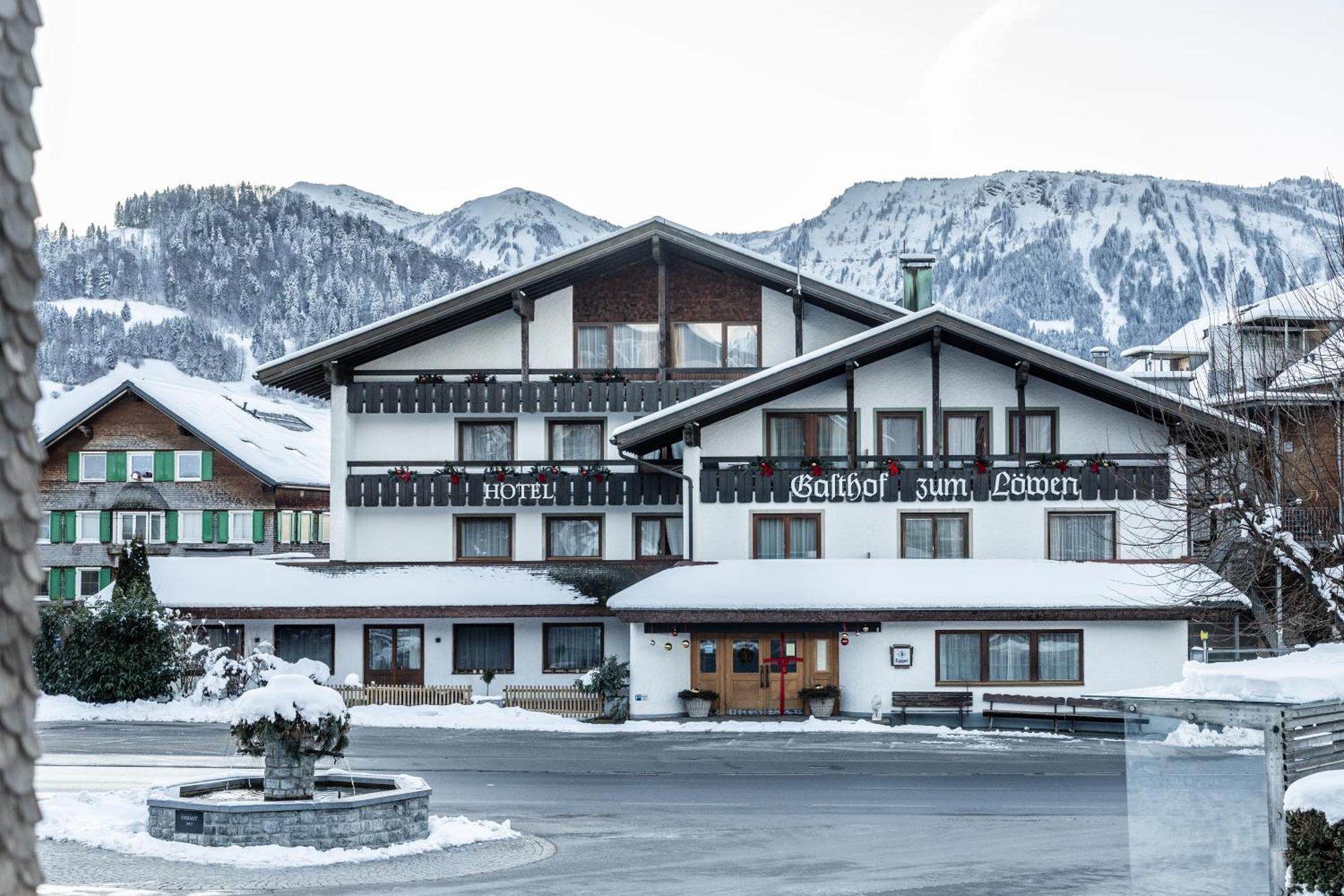 Hotel Loewen Lingenau Dış mekan fotoğraf