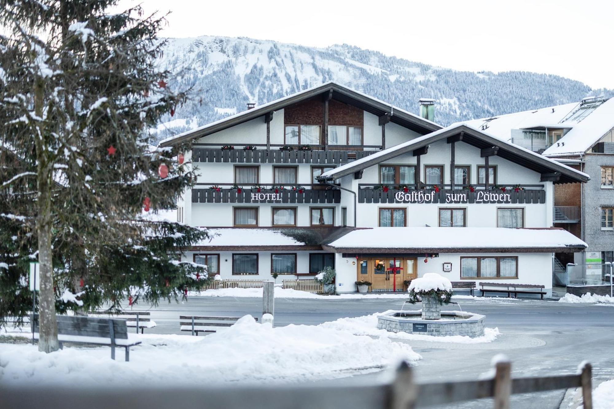 Hotel Loewen Lingenau Dış mekan fotoğraf